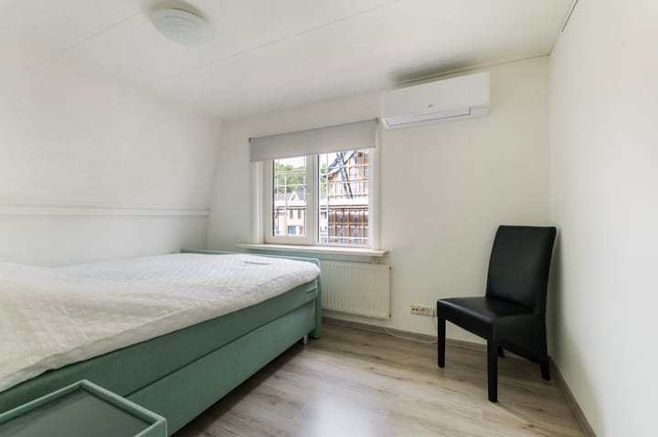 Foto 20 van Vogelenzangstraat 37