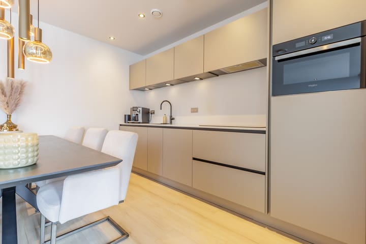 Foto 12 van Prins Bernhardstraat 1-D