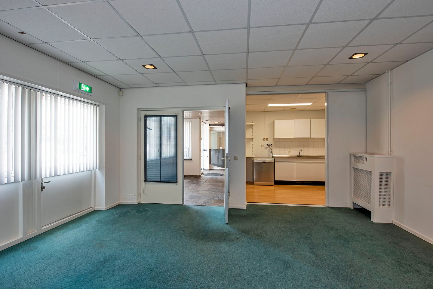 View photo 3 of J.H.W. Robersstraat 180