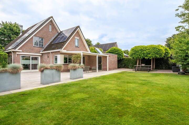 Photo 40 of Buitensingel 83