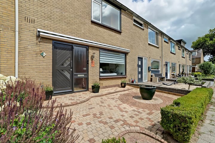 Foto 4 van Meidoornstraat 10