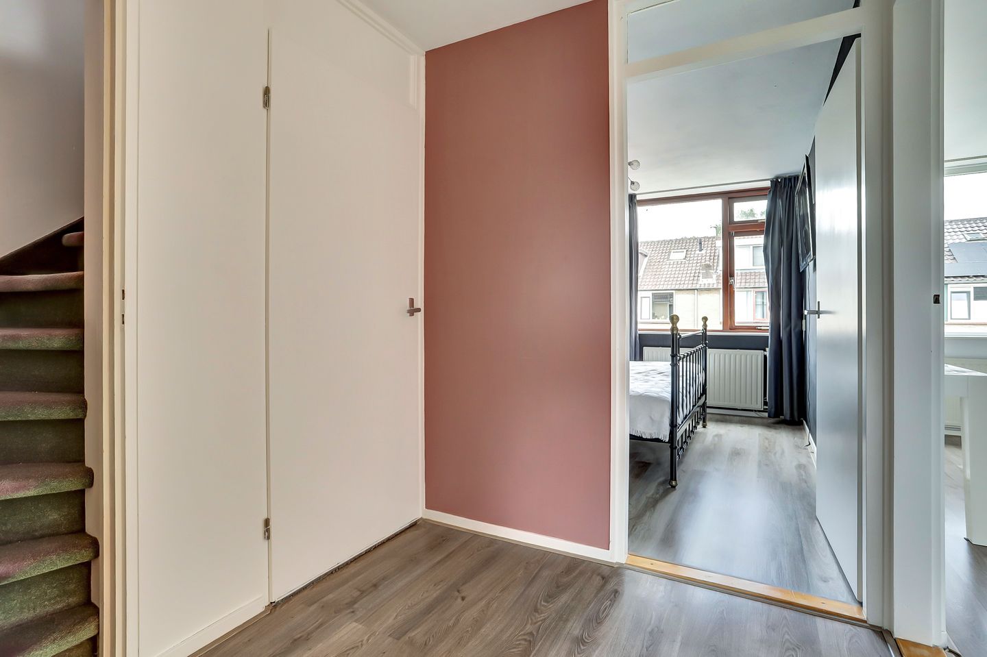 Photo 19 of Meidoornstraat 10