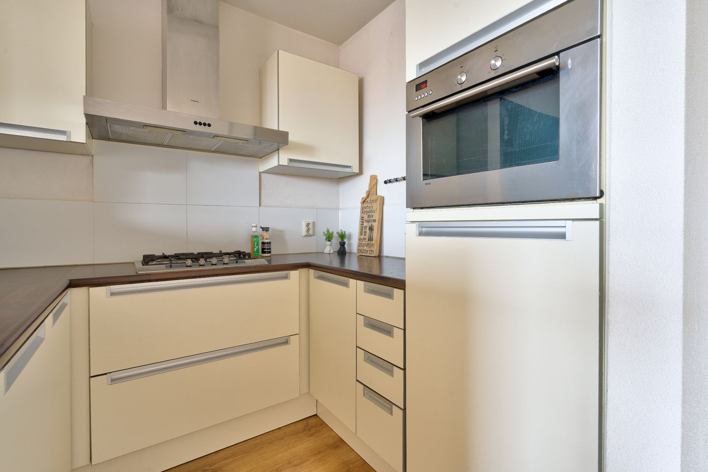 Photo 5 of Voltstraat 44-09