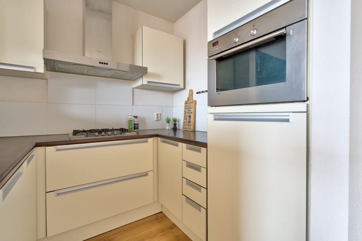 Photo 5 of Voltstraat 44-09