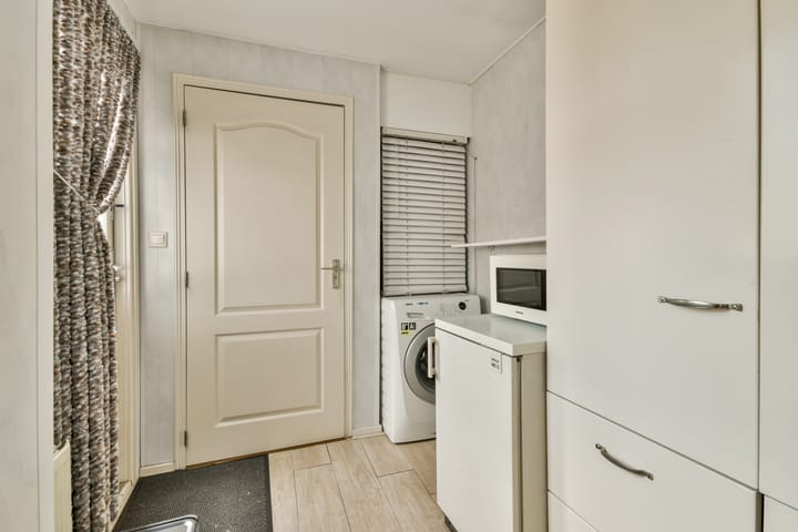 Foto 13 van Onegastraat 55