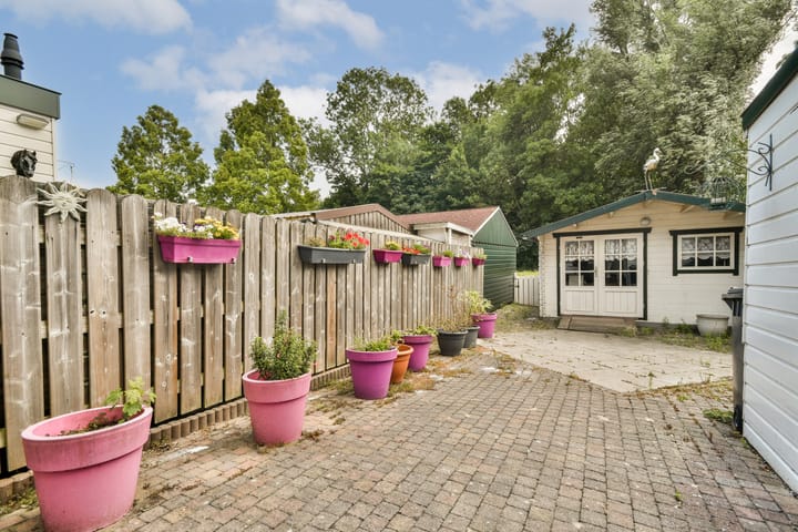 Foto 14 van Onegastraat 55