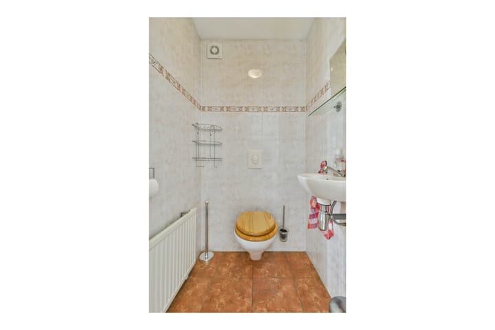 Foto 18 van Onegastraat 55