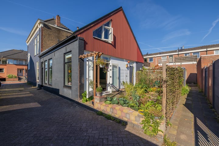 Foto 21 van Stationsweg 248