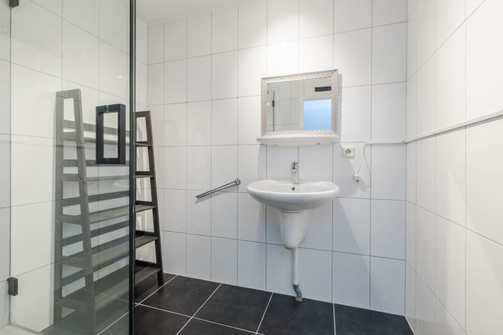 Foto 30 van Sperwerlaan 27