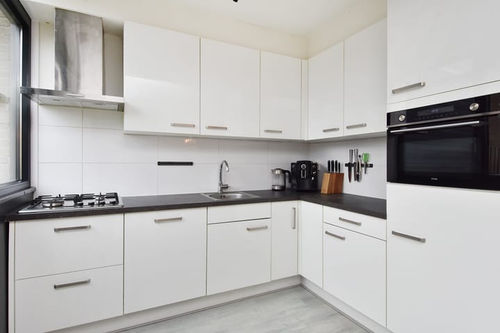 Foto 14 van Swemcoperlaan 15