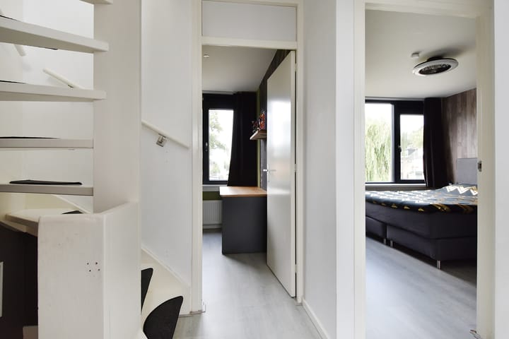 Foto 25 van Swemcoperlaan 15