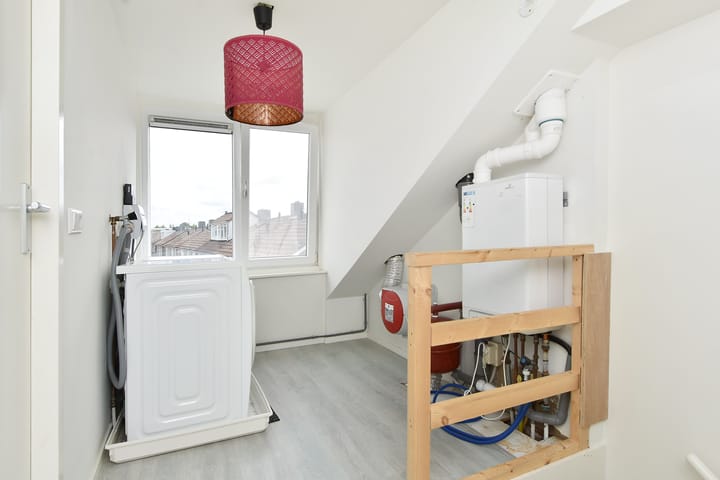 Foto 34 van Swemcoperlaan 15