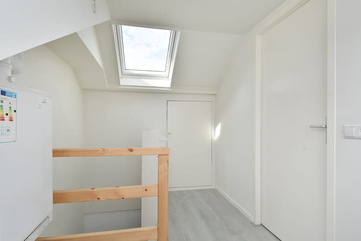 Foto 35 van Swemcoperlaan 15