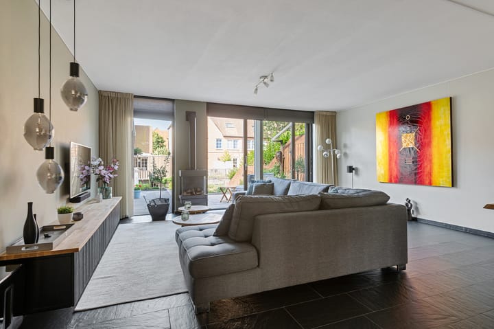 Foto 2 van Rosa Spierstraat 147