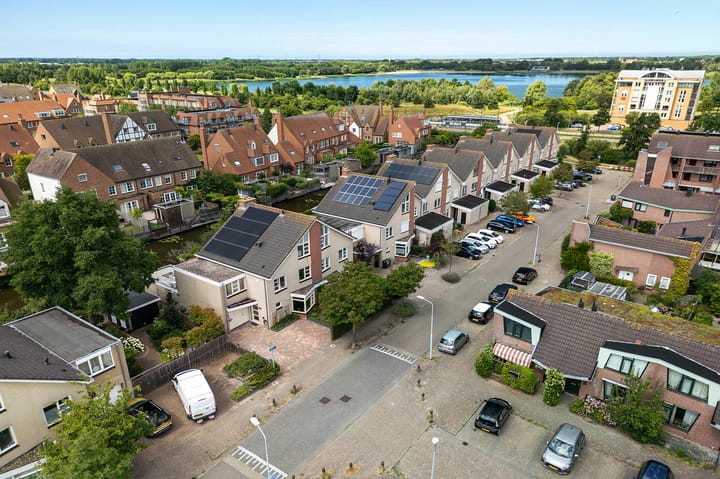 Foto 4 van Rosa Spierstraat 147