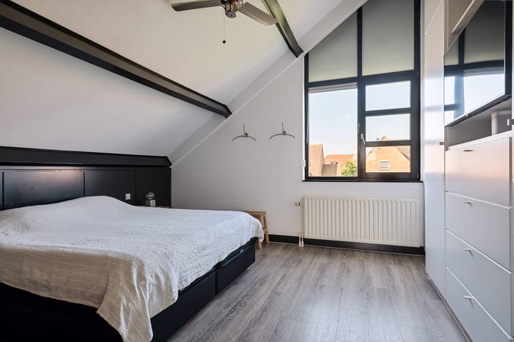 Foto 37 van Rosa Spierstraat 147