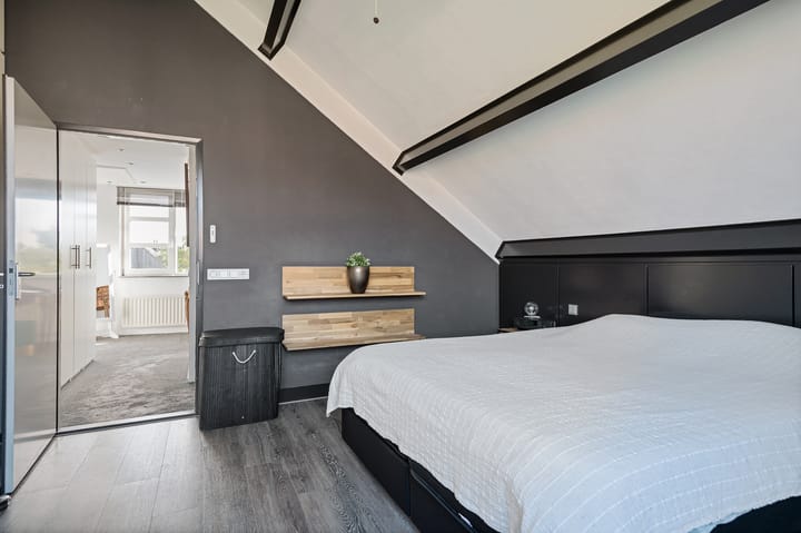 Foto 39 van Rosa Spierstraat 147