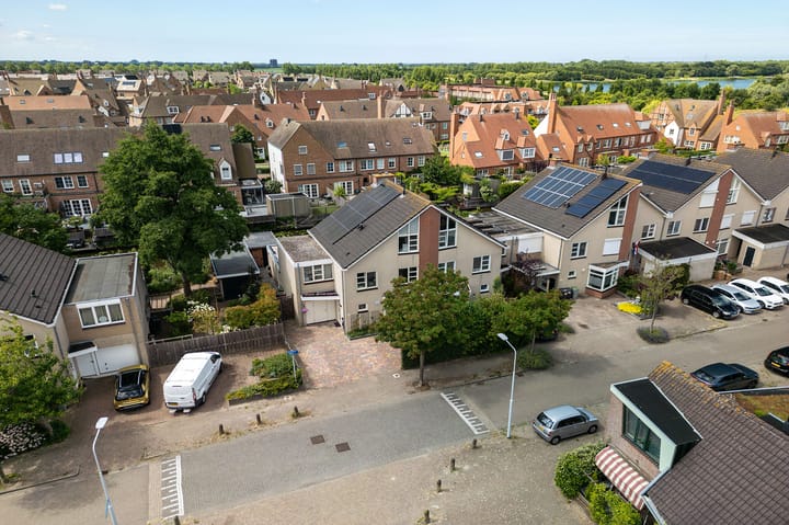 Foto 53 van Rosa Spierstraat 147