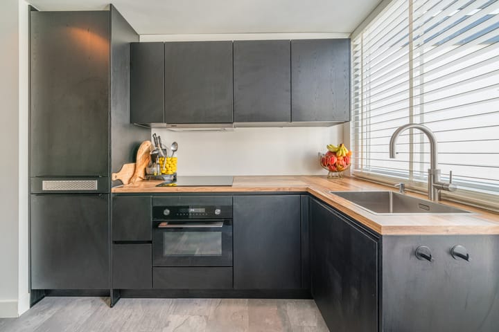 Photo 8 of Gashouderstraat 19