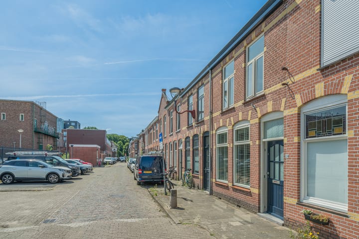 Photo 34 of Gashouderstraat 19
