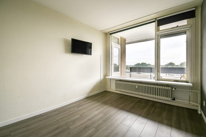 Foto 11 van Donau 76