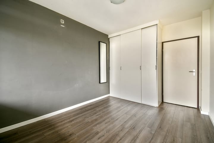 Foto 12 van Donau 76