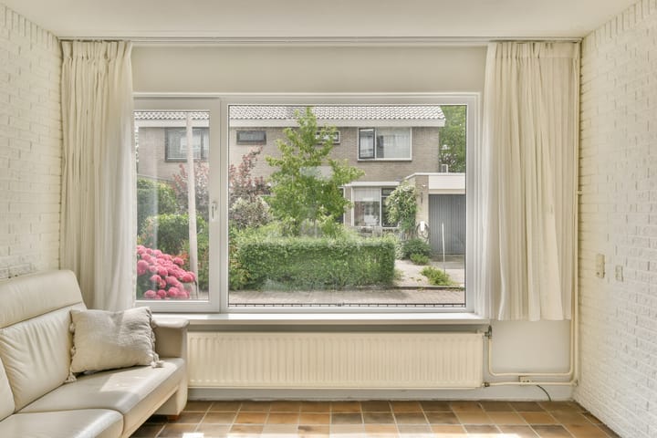 Foto 8 van Ericalaan 10