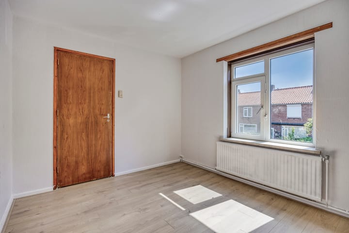 Photo 13 of Frederik van Eedenlaan 22