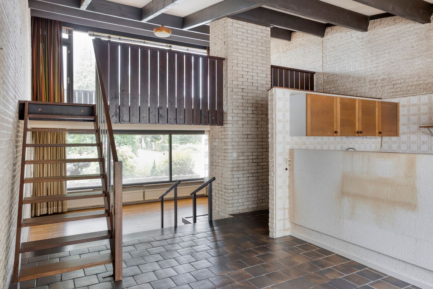 Foto 10 van Weerdslag 121