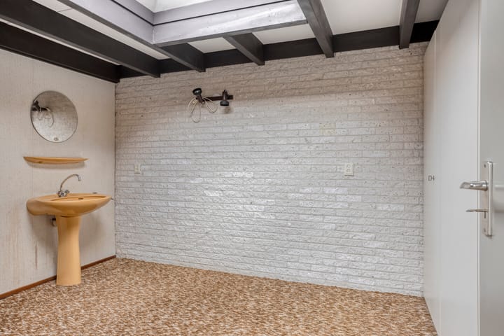 Photo 21 of Weerdslag 121