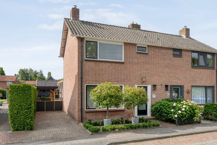 Van Hemertstraat 31