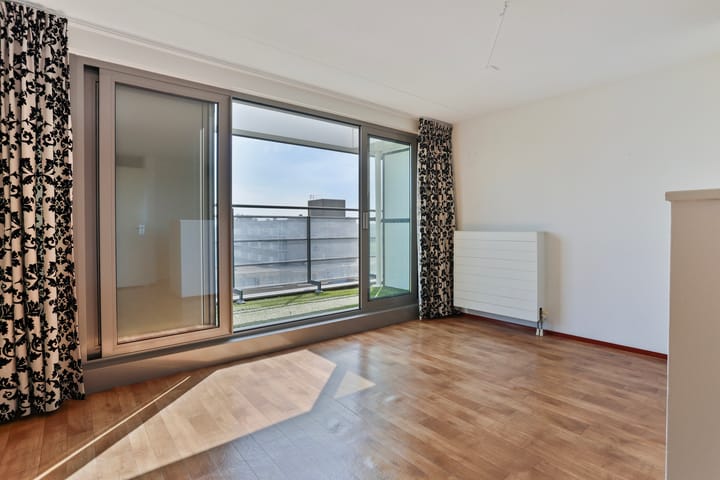 Photo 4 of Grote Beer 127