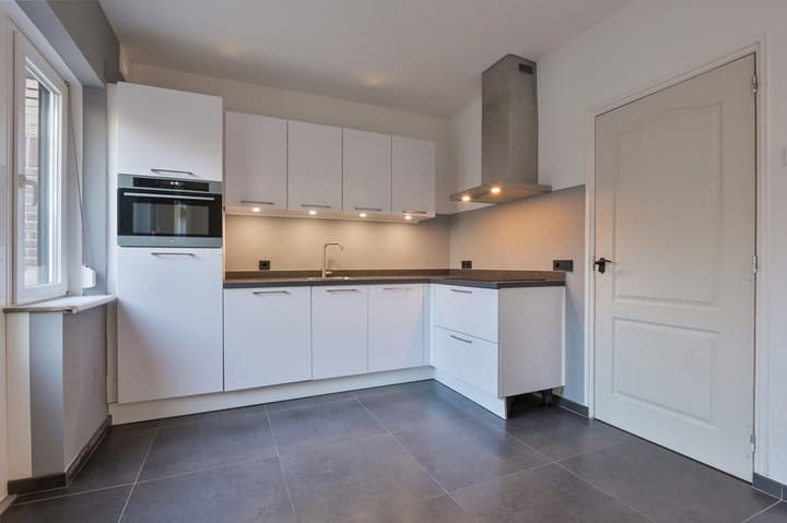 Photo 5 of Adamsstraat 3