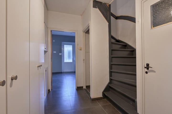 Photo 2 of Adamsstraat 3