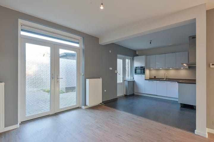 Foto 10 van Adamsstraat 3