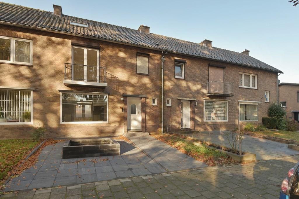 Foto 1 van Adamsstraat 3