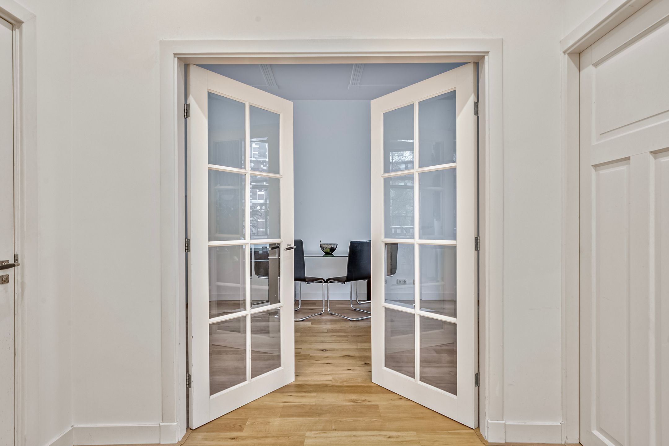 Photo 3 of Amsterdamse Veerkade 10-A