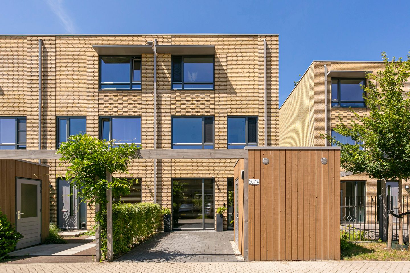 Foto 1 van Edisonbaan 20-14