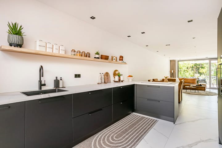 Foto 10 van Edisonbaan 20-14