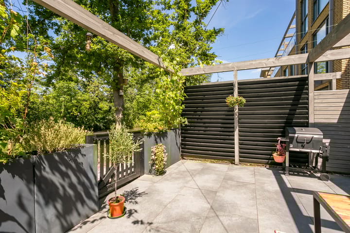 Foto 14 van Edisonbaan 20-14