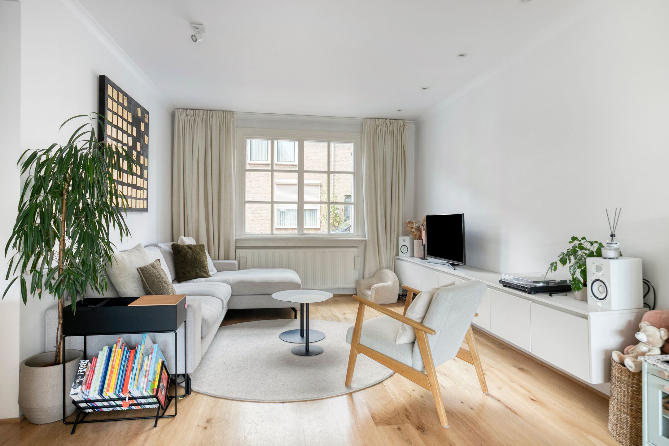 Photo 15 of Vestdijkstraat 19