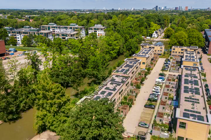 Foto 39 van Edisonbaan 20-14