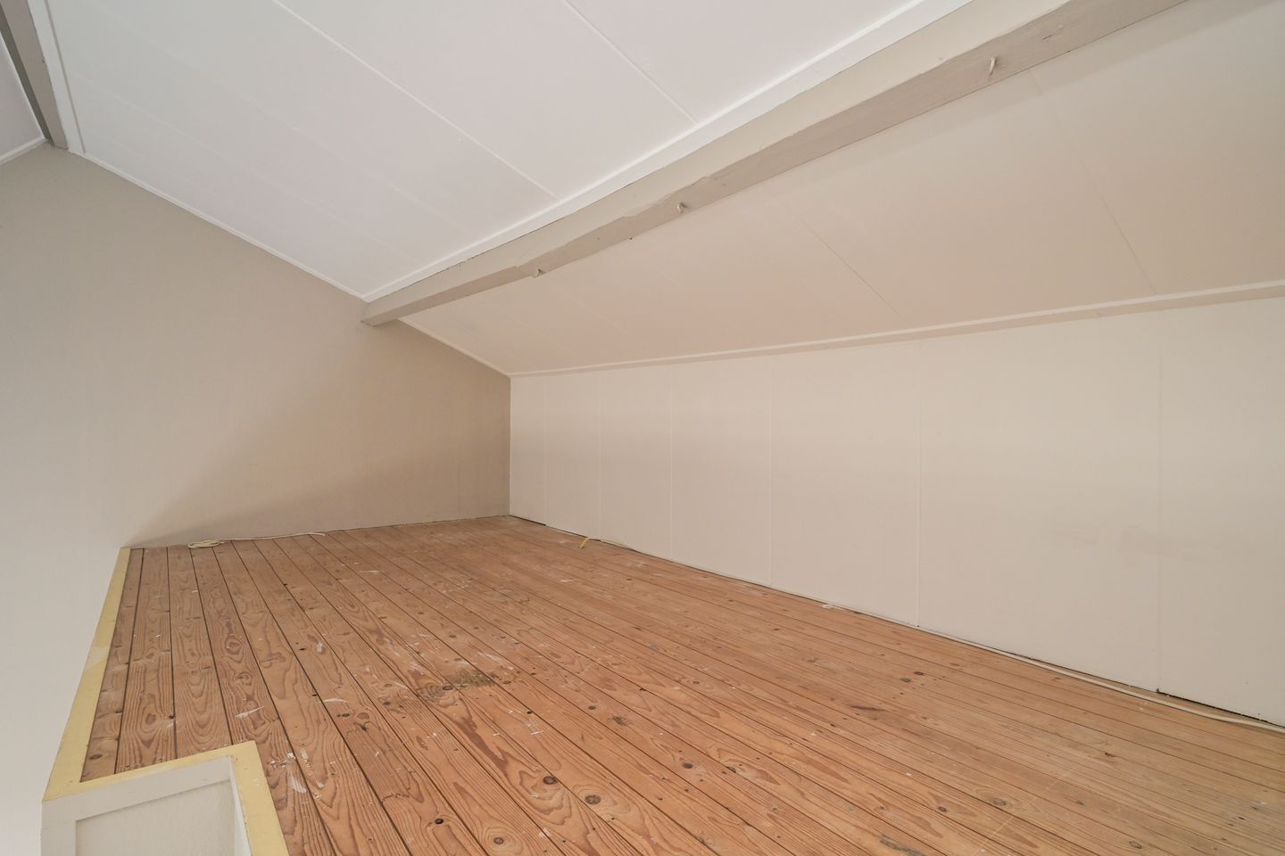 Foto 20 van Curaçaostraat 2