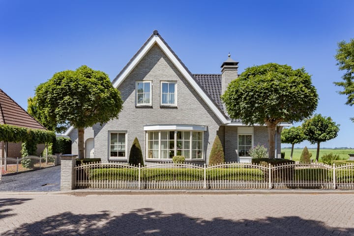 Photo 4 of Dokter Poolstraat 17