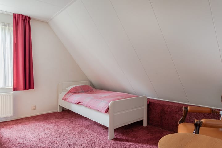 Photo 17 of Dokter Poolstraat 17