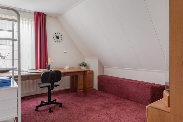 Photo 19 of Dokter Poolstraat 17