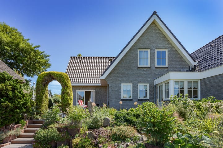 Photo 22 of Dokter Poolstraat 17