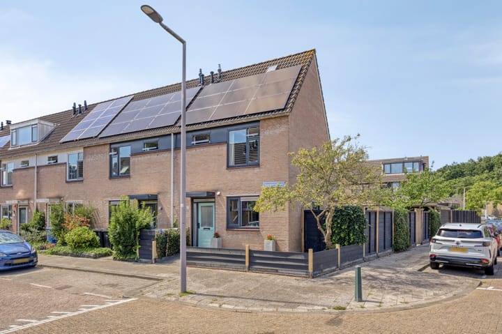 Photo 10 of Starduststraat 1