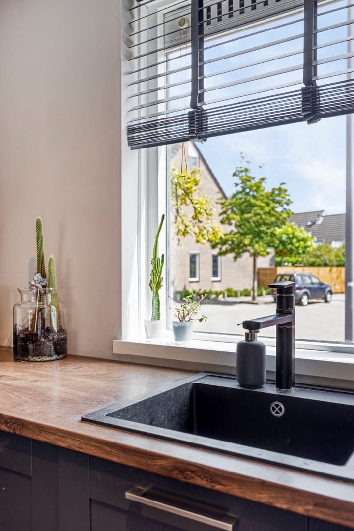 Photo 18 of Starduststraat 1