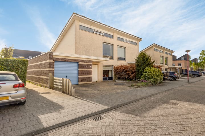 Foto 5 van Bellinistraat 1